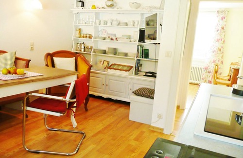 Reppenstedt Apartamento | Luminoso, bonito y moderno mobiliario. vivienda de 3 ambientes tranquila, Carp. u.Garten
