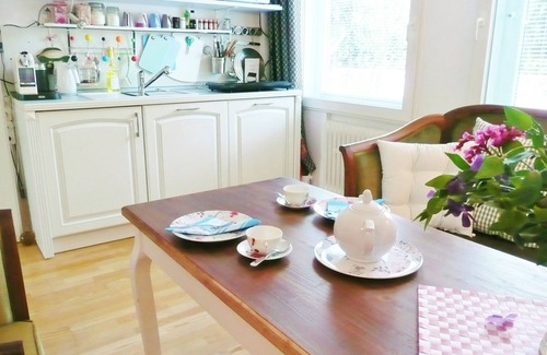 Reppenstedt Apartamento | Luminoso, bonito y moderno mobiliario. vivienda de 3 ambientes tranquila, Carp. u.Garten