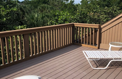 Gulf Pines Casa | OTOÑO E INVIERNO 2019 ¡EN VENTA! Casa luminosa y hermosa cerca de la playa que admite mascotas.