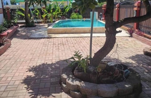 Isla Verde Casa | Bright, big, pool, 5 min 2 beach