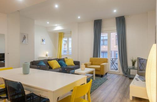 Jesus Apartamento | Bright, Brand new & Very Comfortable Apartment