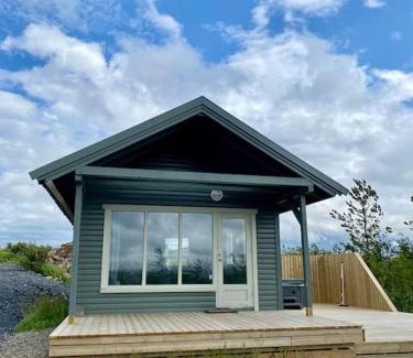Mosfellsbaer Casa | Bright cabin close to RVK with a Hot Tub