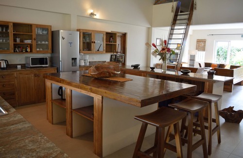 Wolmar Villa | Villa encantadora y luminosa con piscina, jardín totalmente vallado, a 150 metros de la playa.