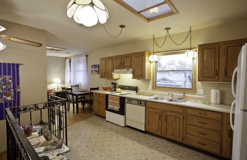 Richmond Casa | Alegre Perfectamente Portland! (2bd) L2