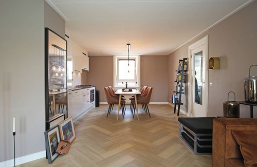 IJsselbuurt Apartamento | Bright City Retreat near Center & RAI" with perfect WIFI