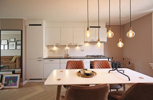 IJsselbuurt Apartamento | Bright City Retreat near Center & RAI" with perfect WIFI