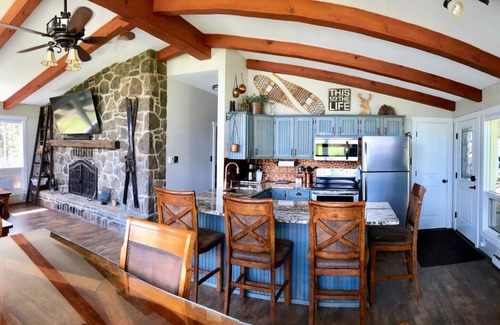 Donegal Chalet De Esquí | Bright & Clean Chalet