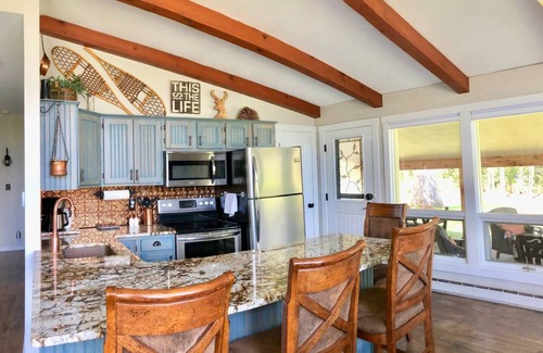 Donegal Chalet De Esquí | Bright & Clean Chalet