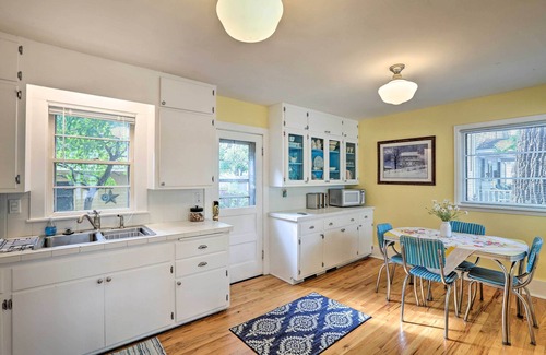 Clear Lake Casa | Bright Clear Lake Getaway, 4 Blocks to Downtown!