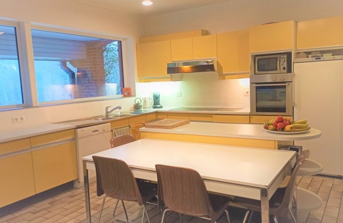 Bonlez Casa | Bright and comfortable country villa with swimming pool, tennis, cinema