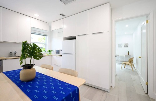 Victoria Park Casa | Bright Comfortable Apt in Victoria Park