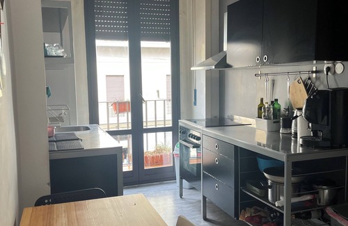 Borgo-Sanzio Apartamento | Bright, comfortable and inexpensive private rooms, 10 min from the historic center!