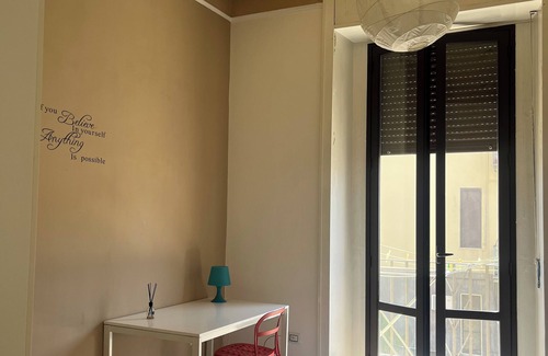 Borgo-Sanzio Apartamento | Bright, comfortable and inexpensive private rooms, 10 min from the historic center!