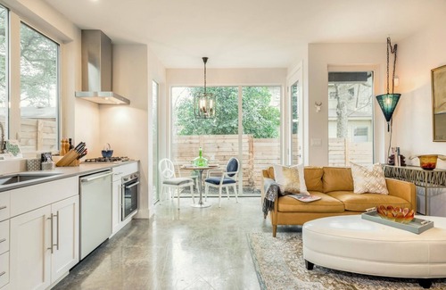 Galindo Casa | ¡Nueva casa de huéspedes contemporánea en S Austin lista para SXSW! S Lamar, SoCo, Dwntn!