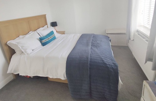 Tremorfa Casa | Bright & Cosy Cardiff Home near City Centre