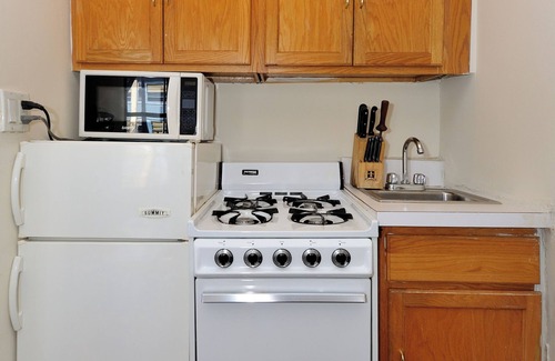 Central Park West Apartamento | Bright & Cozy 1BR Apartment in NYC!