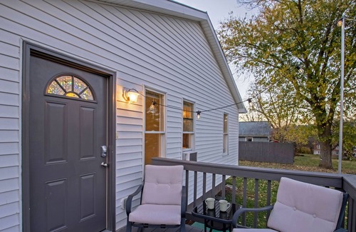 Broadway Condominio | Bright, Cozy, Dog Friendly, Shenandoah area!