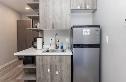 Old Town Apartamento | Bright Downtown San Diego Apartment w/Wifi + Parking
