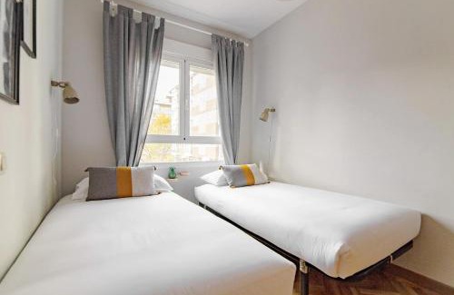 San Blas-Canillejas Apartamento | BRIGHT FLAT Parking/Wanda Metropolitano/Airport