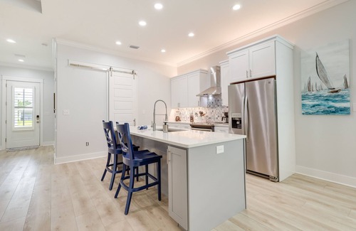 Foley Casa | Bright Foley Home w/ Patio - 7 Mi to Wharf & Beach