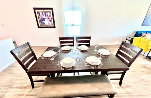 Bastrop Casa | Bright Four Bedroom Bastrop Home