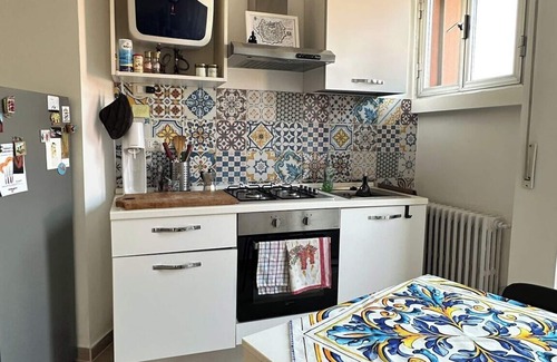Lorenteggio Apartamento | Bright Green Apartment – Segneri M4