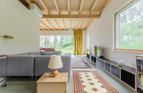 Hitzacker Casa | Bright Holiday Home By Woods Near The River Elbe