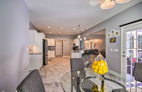 Hopkins Cabaña | Bright Hopkins Home w/ Game Room & Fire Pit!
