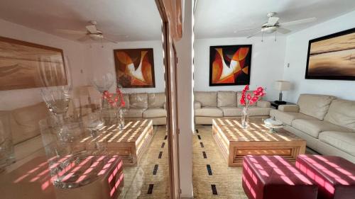 Lomas de Mazatlan Apartamento | Bright House at Golden Zone
