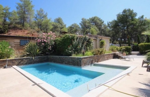 Le Tholonet Casa | Bright house with garden and private pool