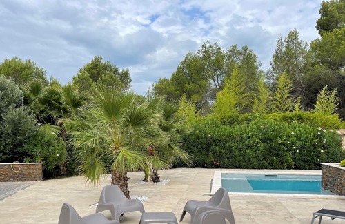 Le Tholonet Casa | Bright house with garden and private pool