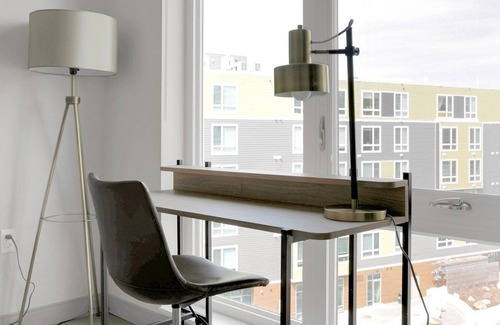 Forest Hills - Woodbourne Apartamento | Bright Jamaica Plain 1BR w/ Gym & W/D, near Orange Line, by Blueground