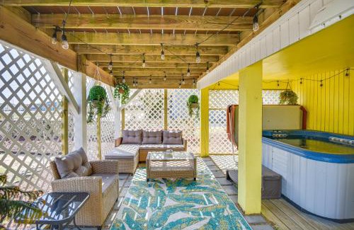 Sea Scape Casa | Bright Kitty Hawk Home with Hot Tub, Walk to Beach!