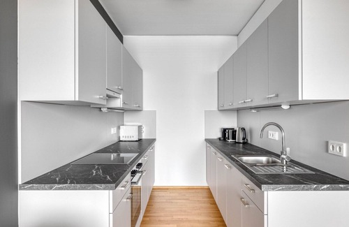 Erdberg Apartamento | Bright Landstraße 1BR w/ Pool & DM, nr U3 Erdberg, by Blueground
