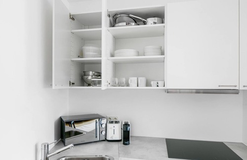 Matzleinsdorf Apartamento | Bright Margareten 2BR, easy access to Matzleinsdorferplatz, by Blueground