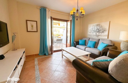 Costa Esuri Apartamento | Bright, Modern, 3 Bedroom, Duple Apartment OHA001