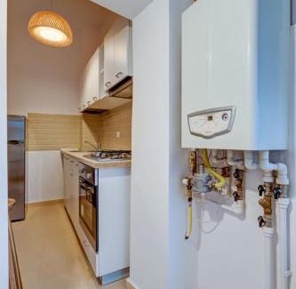 Bucharest City-Centre Apartamento | Bright & Modern Apartment in Central Location - Universitate - Wi-Fi - Netflix