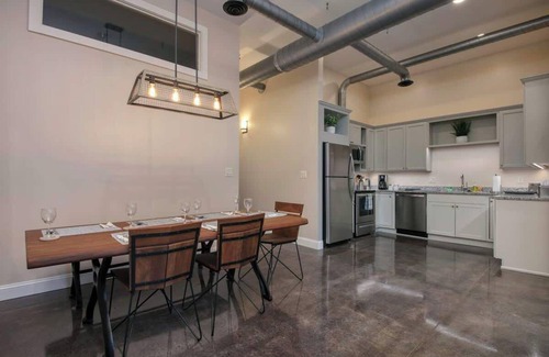 Roanoke Apartamento | 3BR Apartment Downtown Near breweries, Food, Entertainment