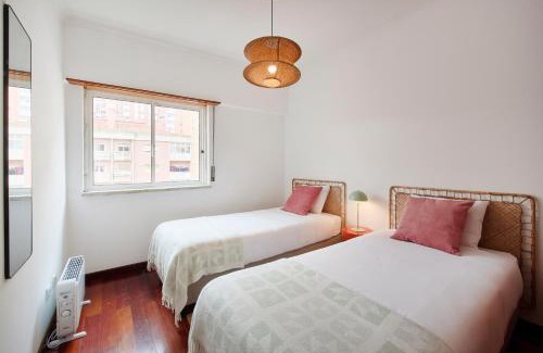 Carvoeira Apartamento | Bright & Modern Near Lisbon & Sintra by Timecooler