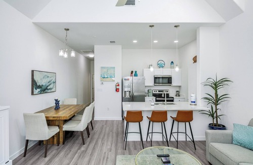 Corpus Christi Casa | Bright & Modern Retreat w/Pool & Pirate ship Playground, Steps from the Beach