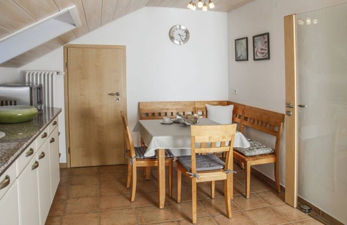 Taferrot Apartamento | Bright modern vacation apartment - apartment with balcony - surrounded by beautiful nature