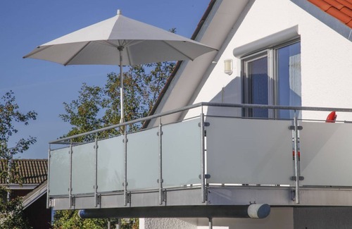 Taferrot Apartamento | Bright modern vacation apartment - apartment with balcony - surrounded by beautiful nature