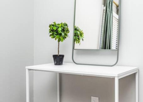 Downtown Casa | Bright + New - Fire Pit - Hammock - 3 bd