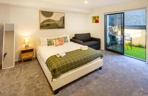 Christchurch City Centre Apartamento | Bright & New Studio Unit Walk to Town