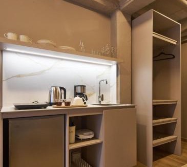 Financial District Apartamento | Bright & Peaceful Loft in Top Area