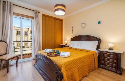 Vila Real Santo Antonio Apartamento | Bright & Spacious Flat by HostWise