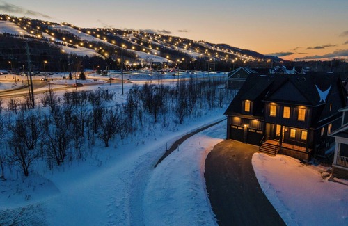 The Blue Mountains Casa | Bright, spacious, amazing view at a prime location