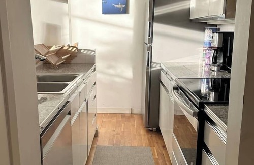 Hayes Valley Condominio | Bright Spacious & Comfortable Hayes Valley Condo