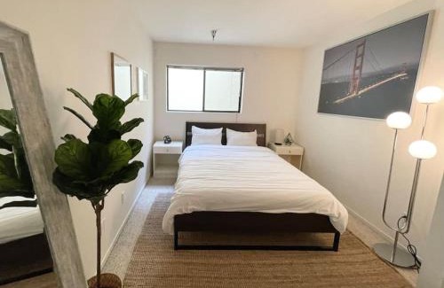 Lower Haight Apartamento | Bright Spacious & Comfortable Hayes Valley Condo