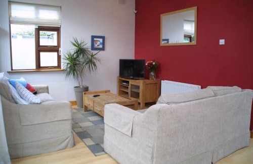 Booterstown Apartamento | Bright spacious mews in great location